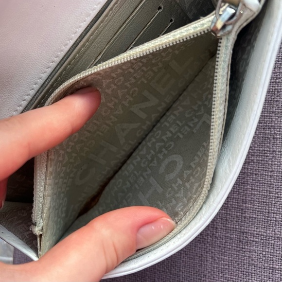 CHANEL icon wallet - Picture 7 of 11